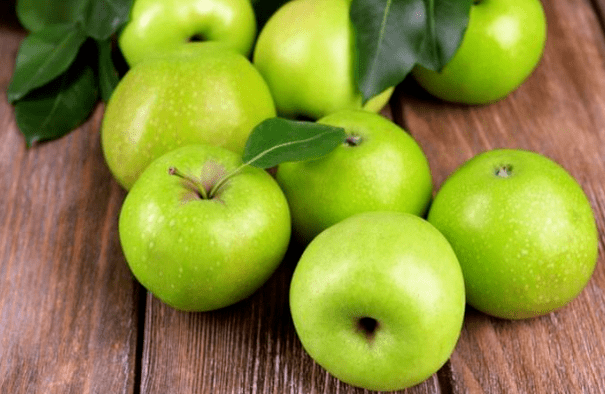 Apples akan abinci